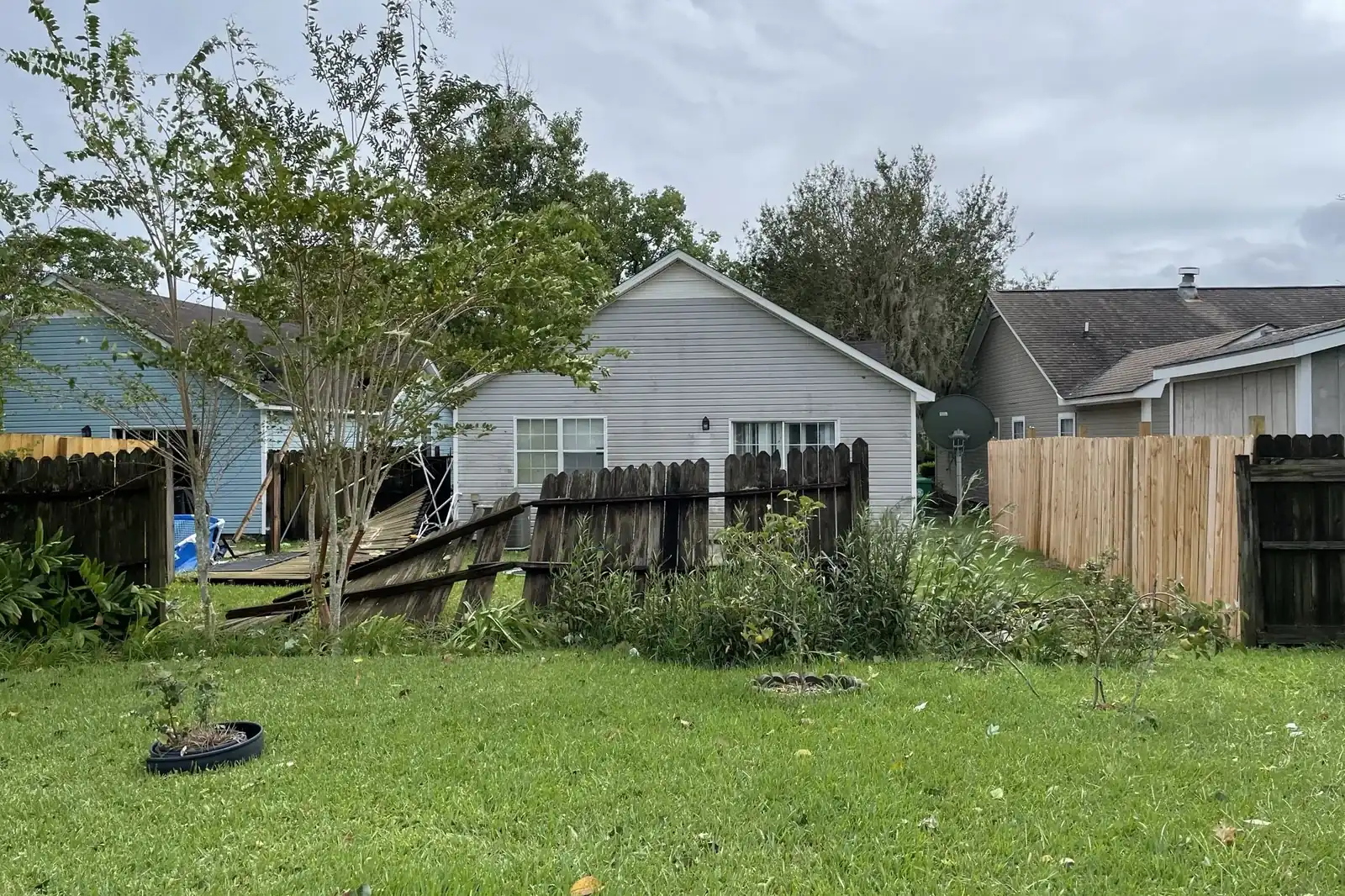 Fence Repair in Oceanside, CA